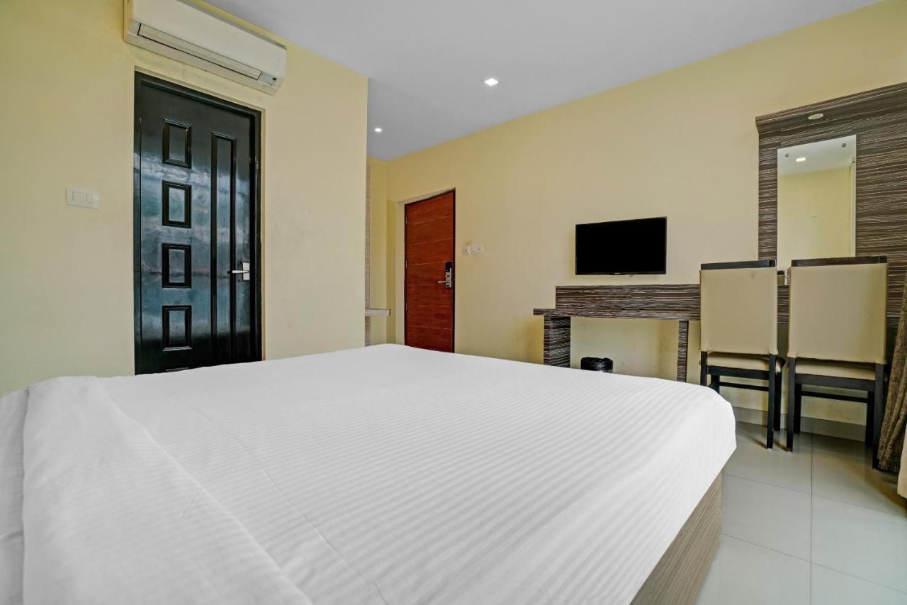 Capital O 87015 Hotel Al Salama Kochi Exteriér fotografie