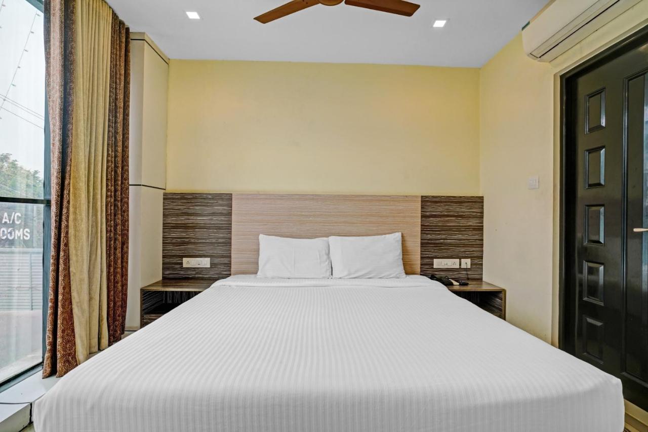 Capital O 87015 Hotel Al Salama Kochi Exteriér fotografie